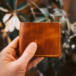 Traditional Bifold Leather Wallet - English Tan - Image 2